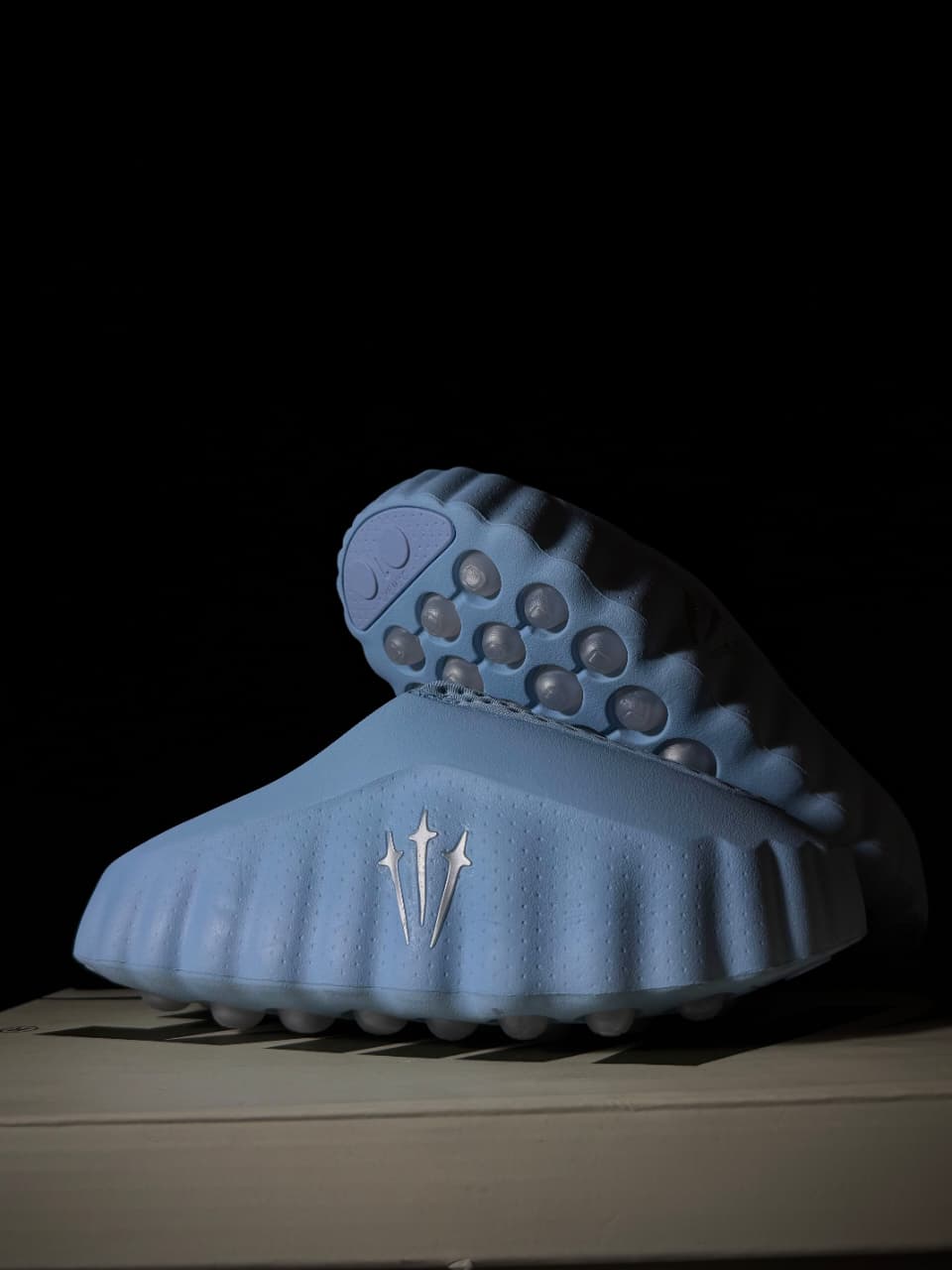 MIND 001 x NOCTA AZUL