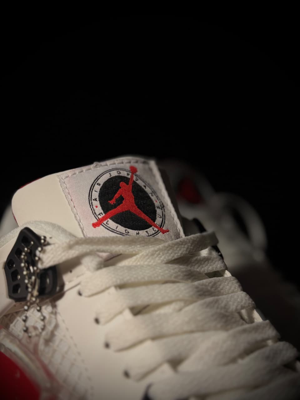 RETRO 4 "Flight Club"