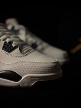 RETRO 4 "Flight Club"