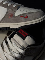 SB Dunk Low Supreme